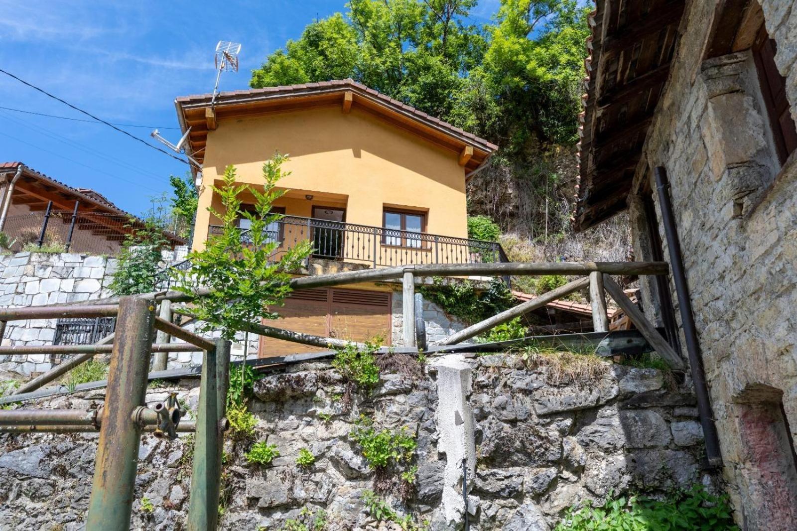 Casa En Campo De Casoヴィラ エクステリア 写真